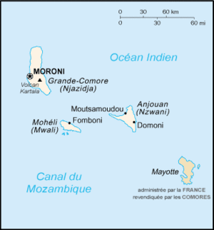   les comores dans   l'ocean indian et canal du mozambique  